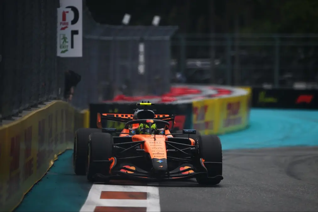 McLaren admite un error en la parada en boxes de Norris en el GP de Miami