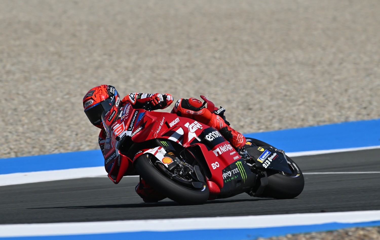Marc Márquez celebra meta cumprida no GP dos Países Baixos: “Escapei sem lesões”