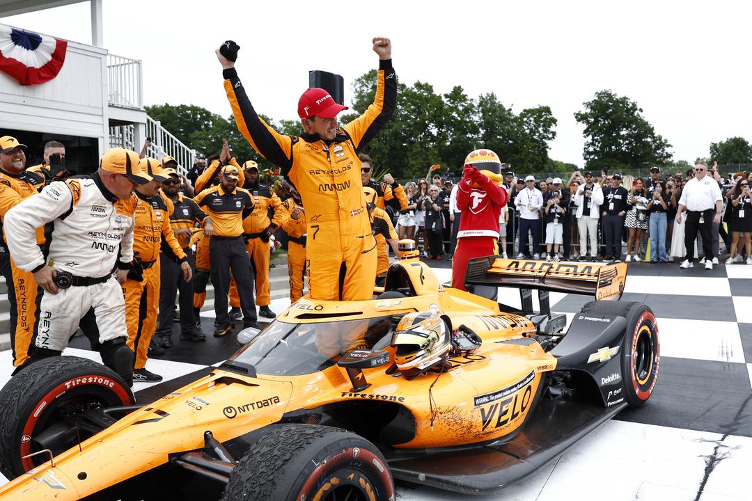 Lundgaard festeja vitória em Road America após ser último na 1ª volta: “Sabia que tinha uma chance”