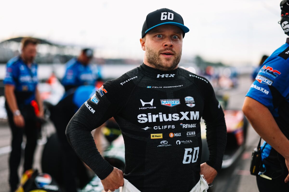 Rosenqvist sugere direção hidráulica em novo carro da Indy: “Evitaria lesões nas mãos”