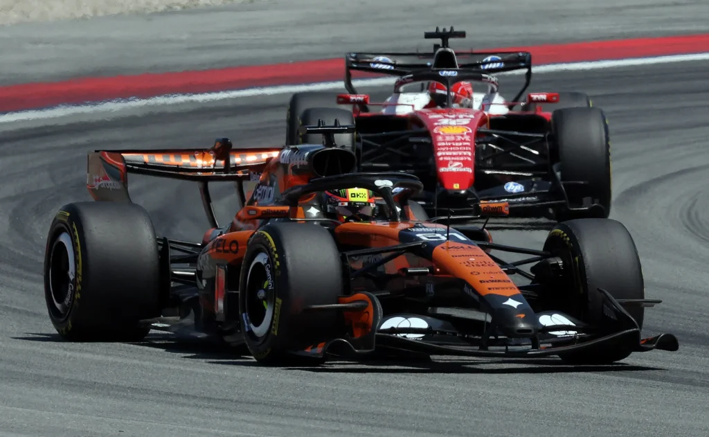 McLaren admite necesidad de mejora tras triunfo de Ferrari en Barcelona