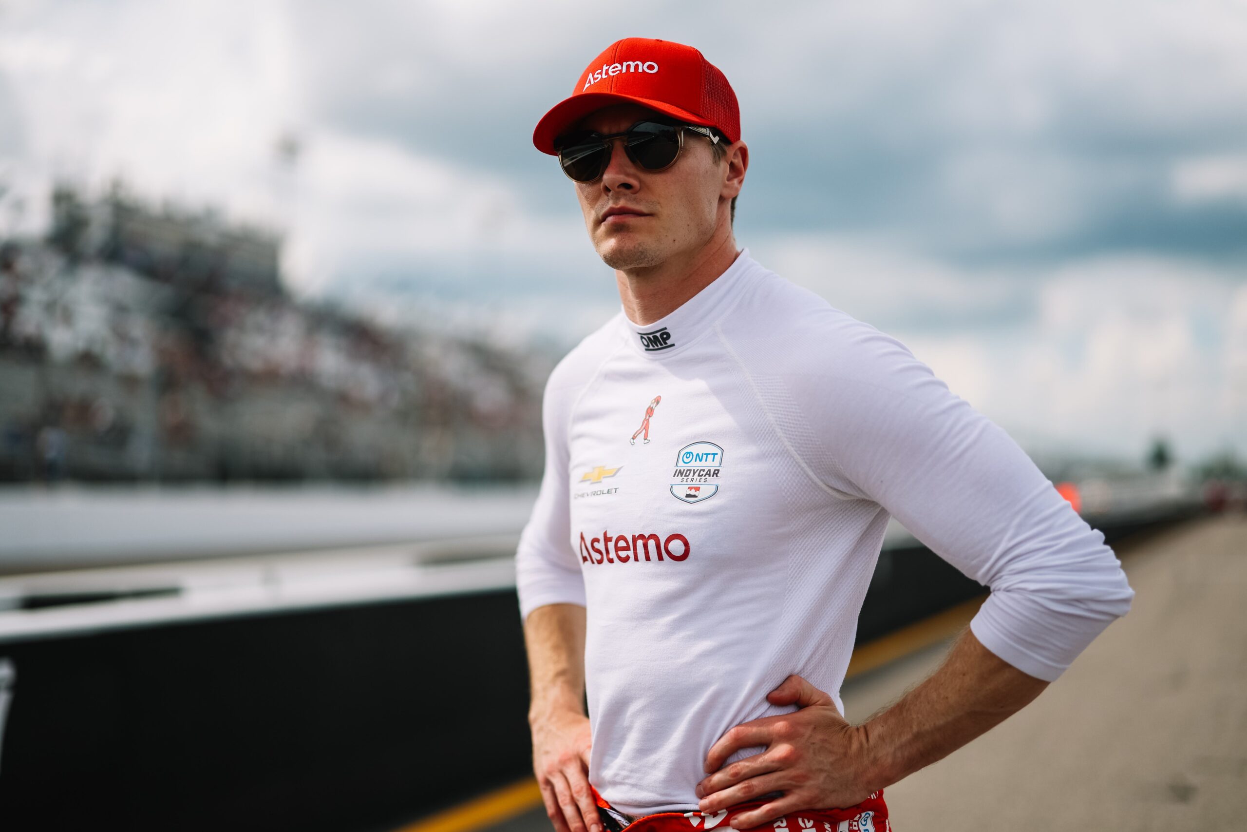 Newgarden segue majestade da Indy nos ovais. Collet impressiona em St. Louis