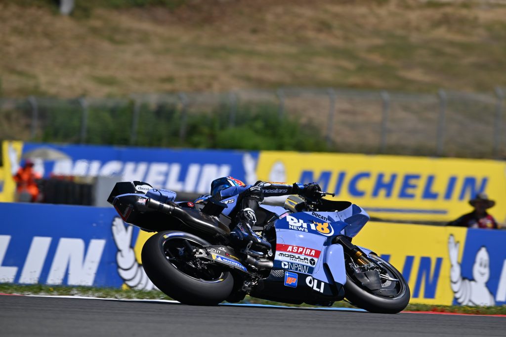 MotoGP libera participações de Álex Marquez e Raúl Fernández no GP da Tchéquia após exames