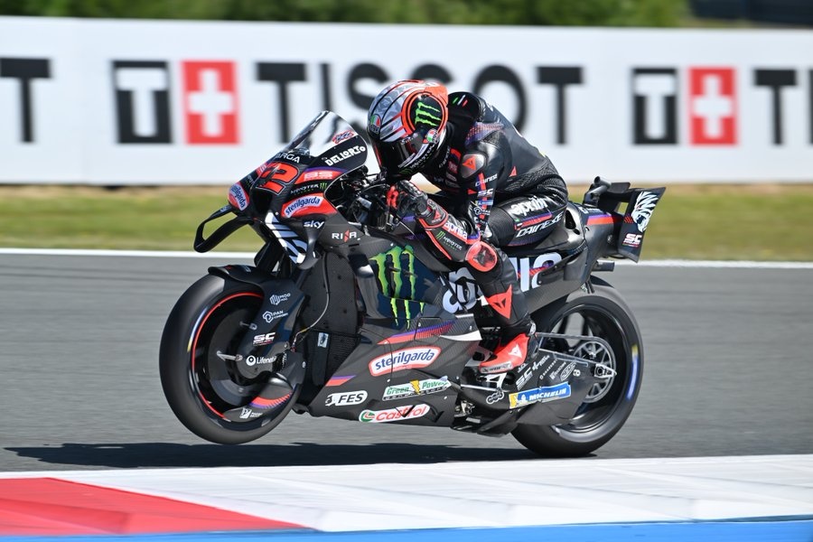 Bezzecchi confirma recuperación y lidera prácitcas de MotoGP en Assen