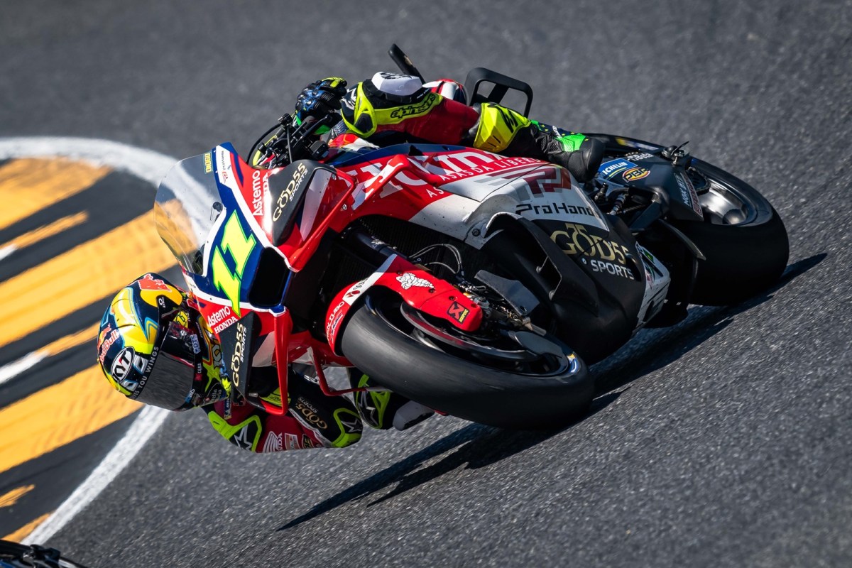 Diogo Moreira celebrou o décimo lugar no GP da Itália (Foto: LCR)