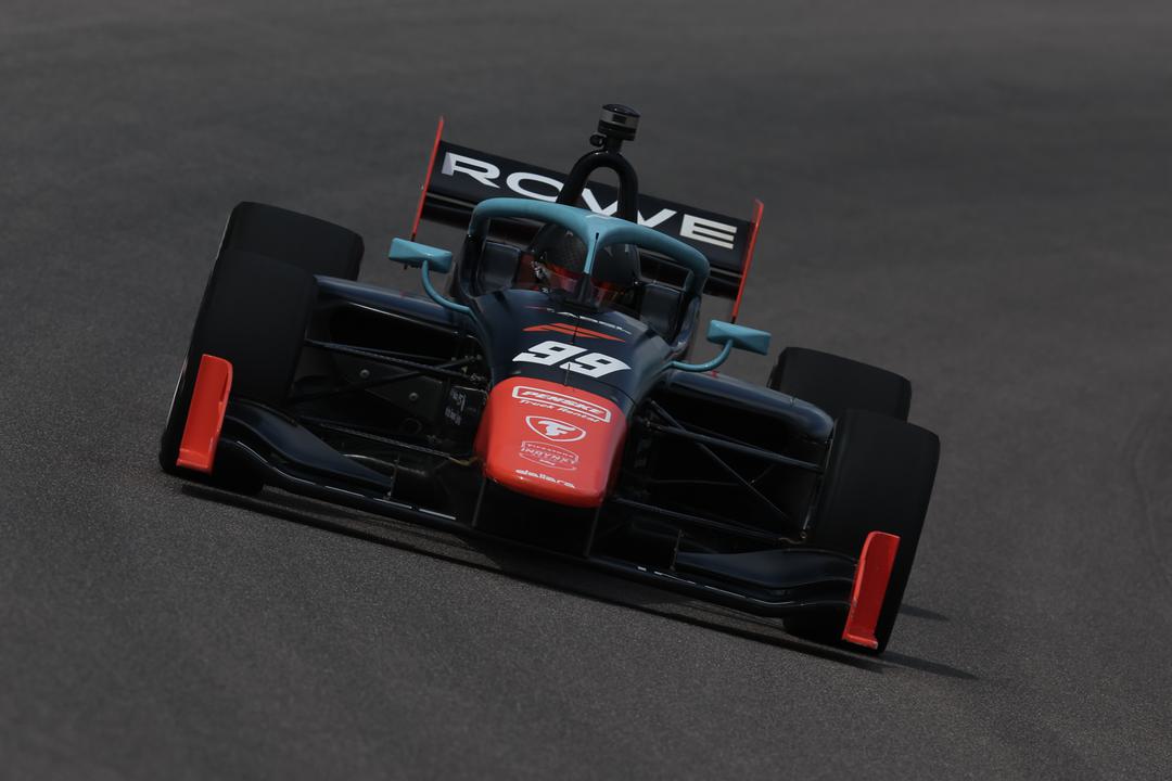 Rowe remonta y gana carrera de Indy NXT en Gateway; De Tullio termina 2°