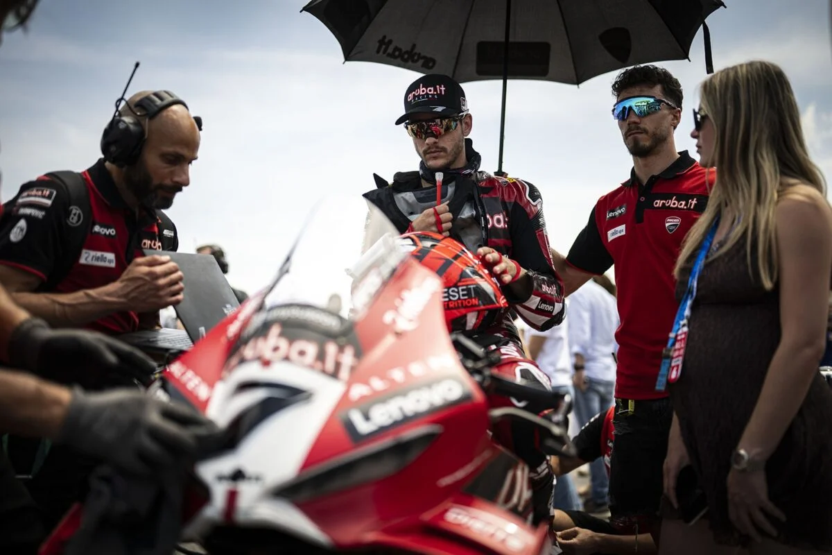 Gresini anuncia a Lecuona como reemplazo de Álex Márquez en MotoGP 2026