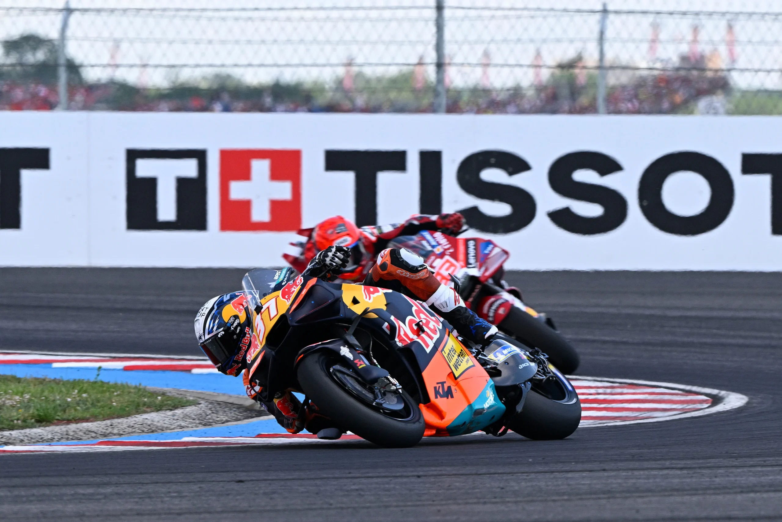 Acosta destaca el “gran duelo” con Marc Márquez en el GP de Hungría