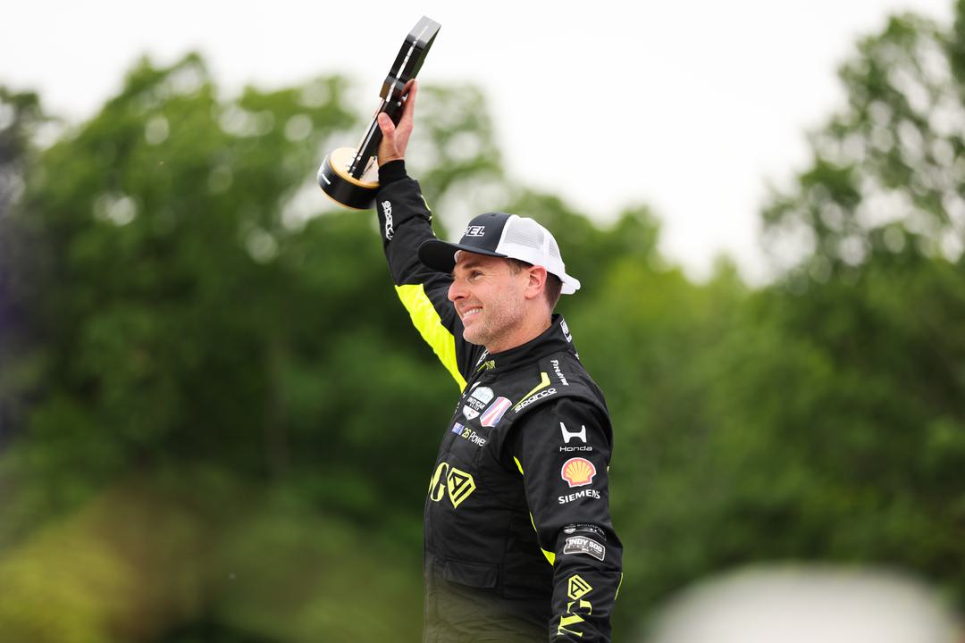 Power celebra pódio em Road America  e explica batida com Rahal: “Não tinha o que fazer”