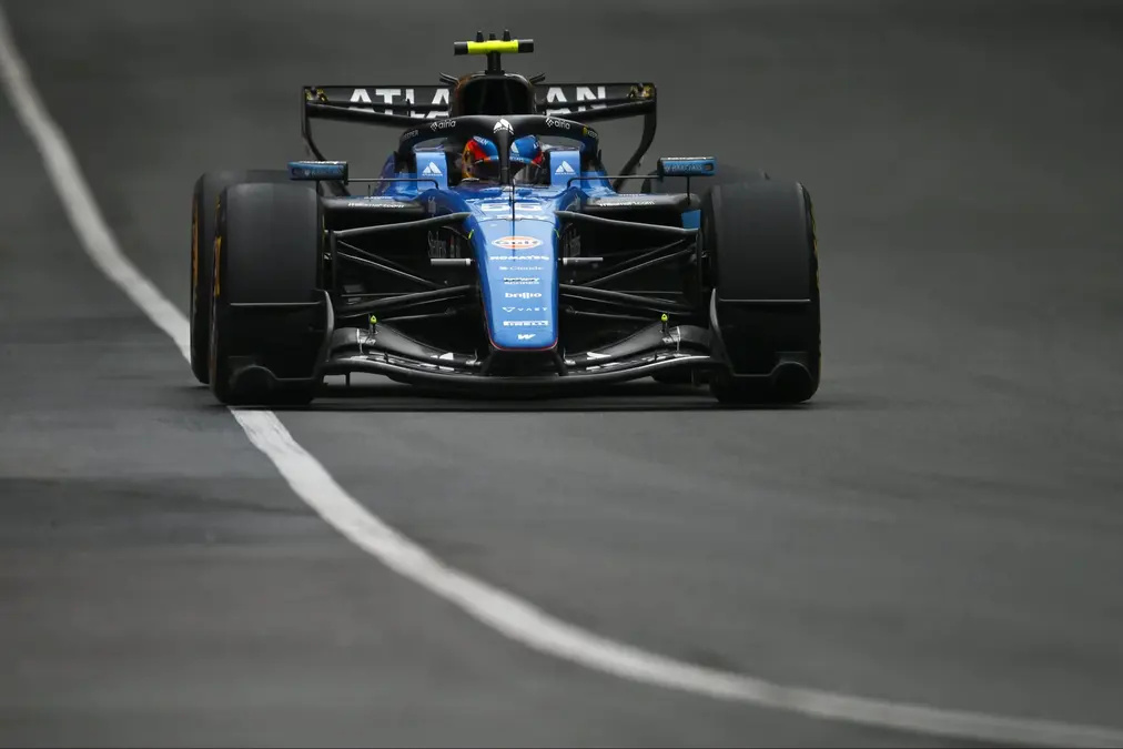 Una demanda de exempleada de Williams desata un escándalo alrededor de la propiedad