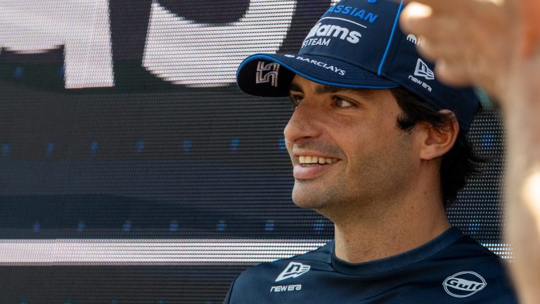 Sainz encaminha renovação com Williams e prepara anúncio para próximos dias
