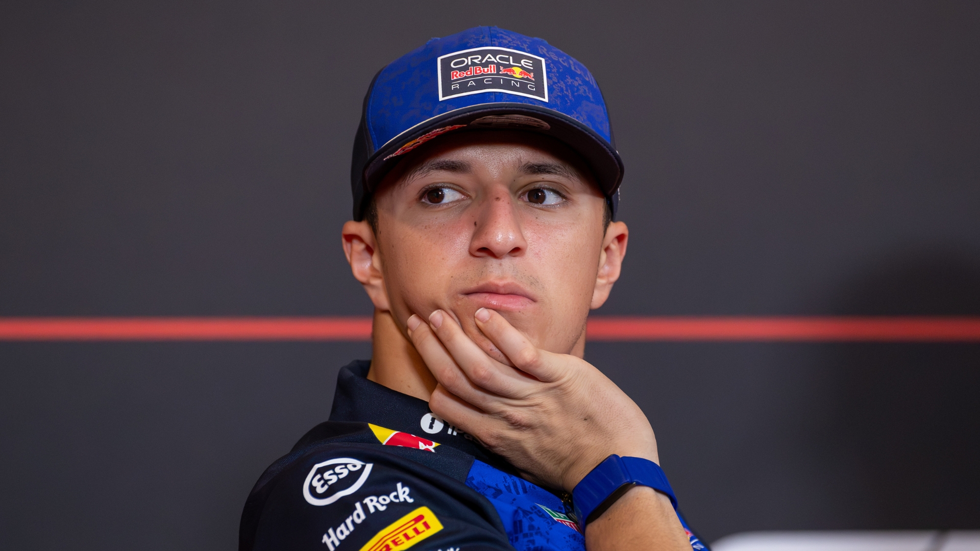 Red Bull confirma cambio de motor y lleva a Hadjar a largar desde el fondo en Bélgica
