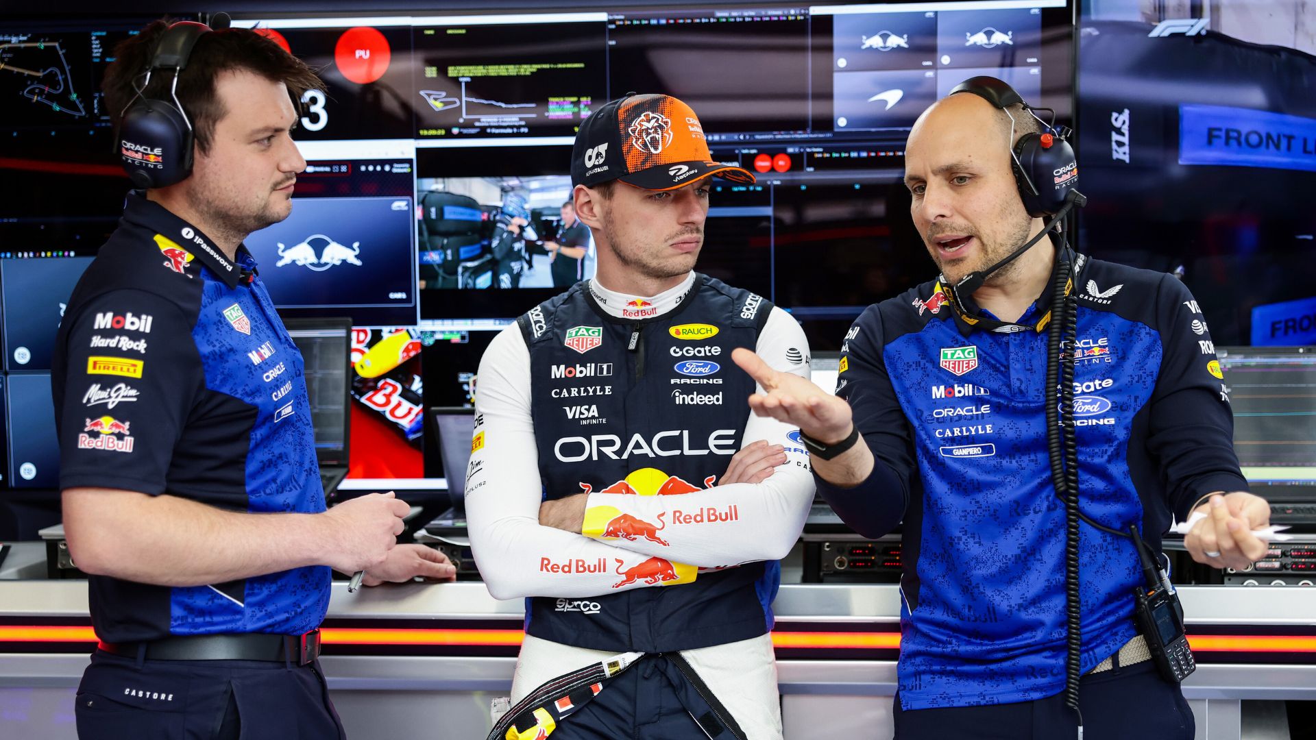 Crise entre Verstappen e Red Bull cresce por racha com Lambiase e pressão