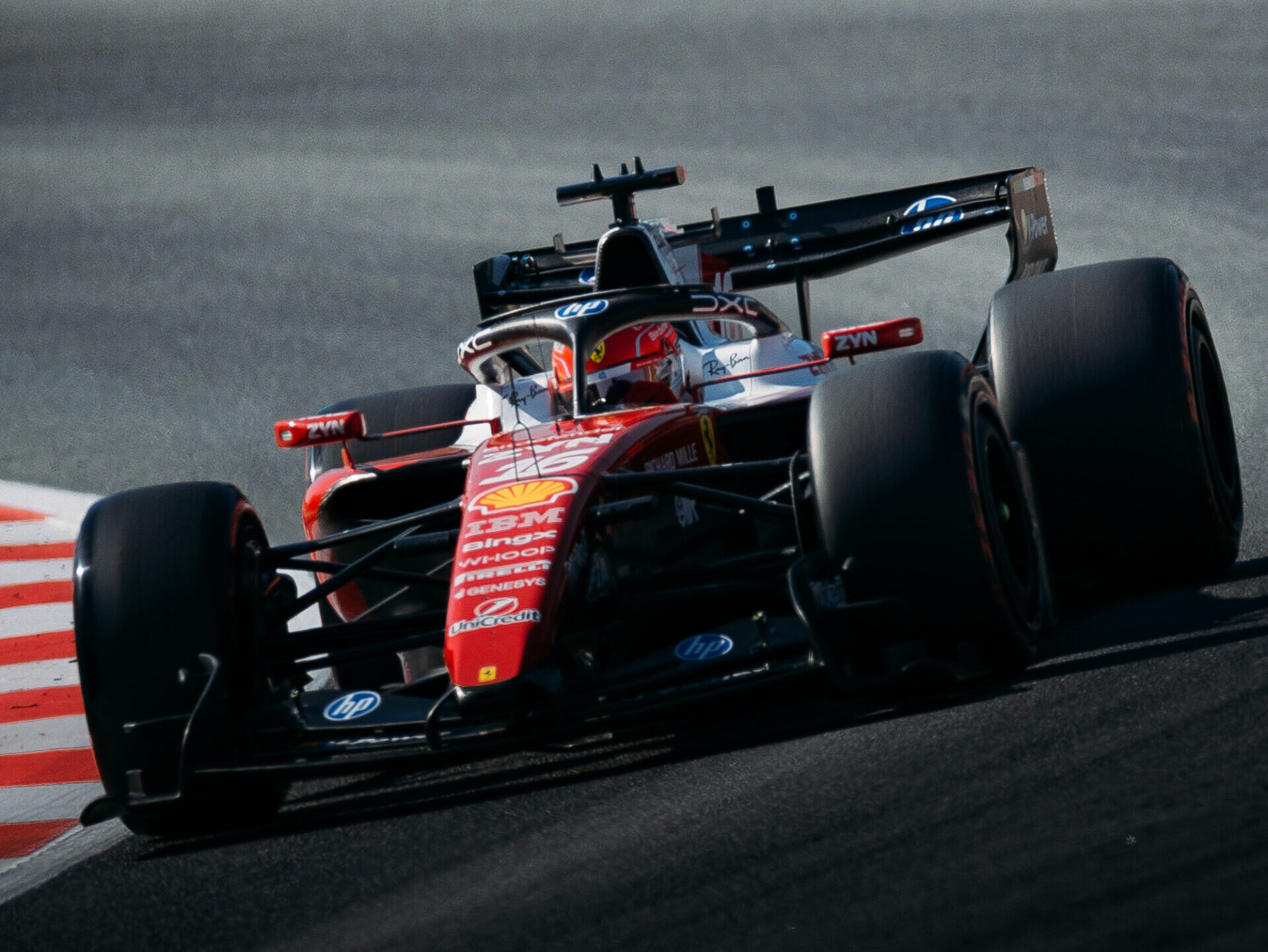 Ferrari avalia adaptação de Leclerc após troca de freios para GP da Catalunha