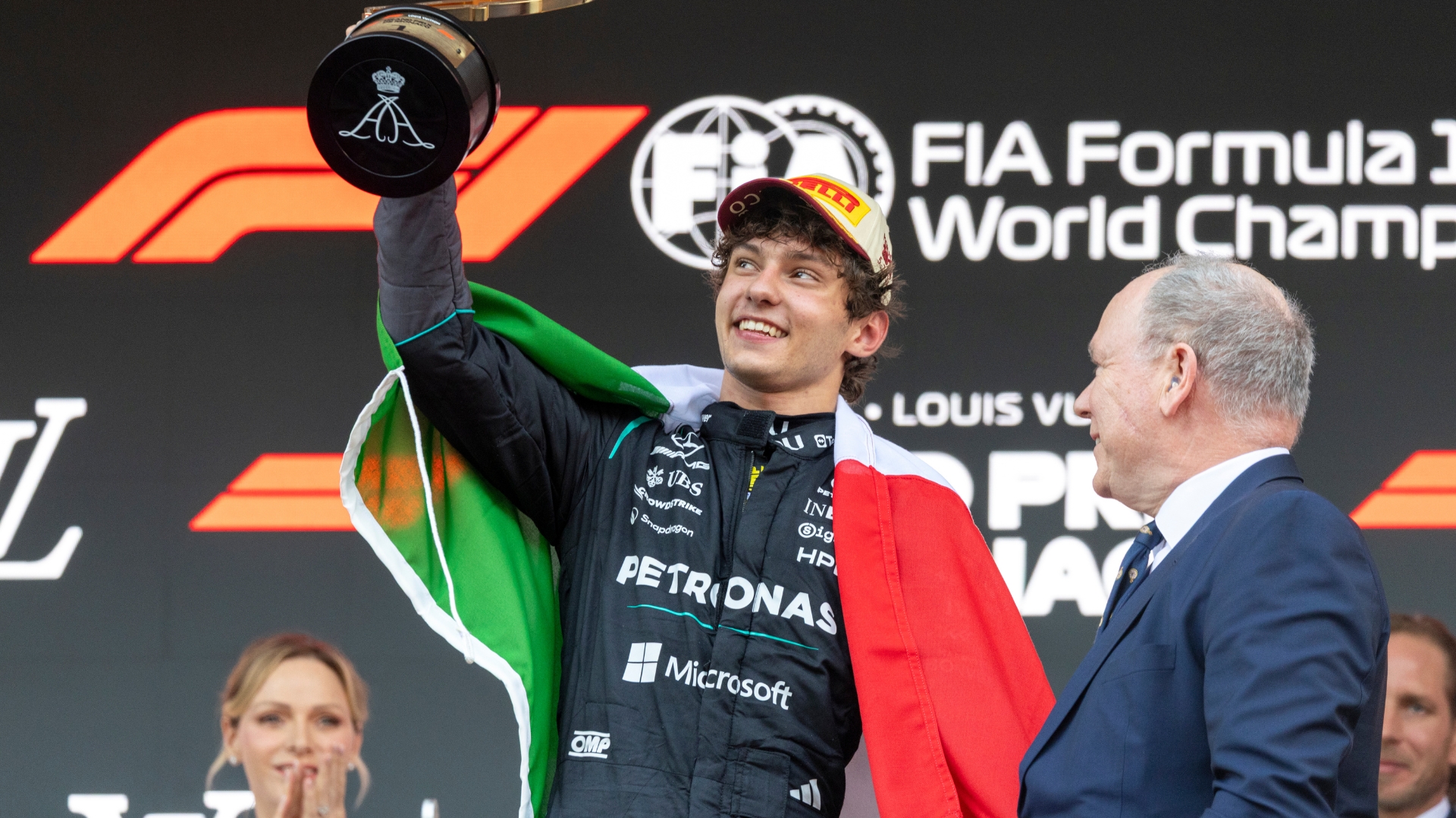 Antonelli entra em seleta lista de campeões mundiais após 5º triunfo seguido na F1