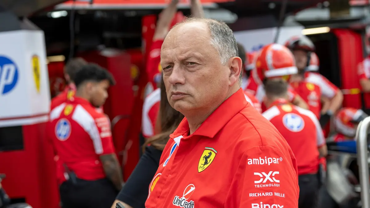 Ferrari já estuda corrida ideal para punição por troca de componentes do motor