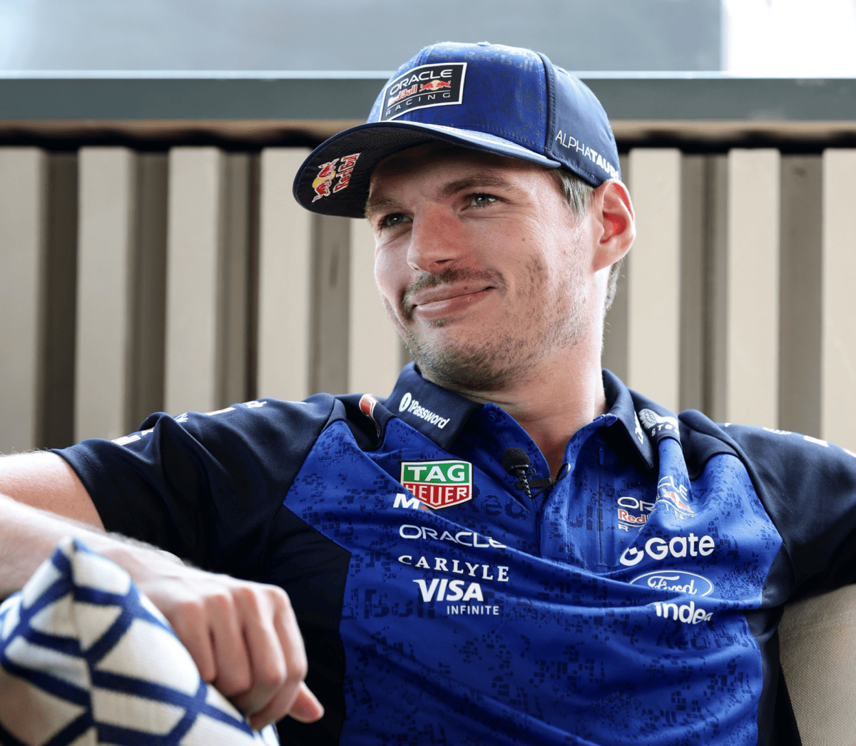 Verstappen elogia alterações nos motores da F1 para 2027: “Passo na direção certa”