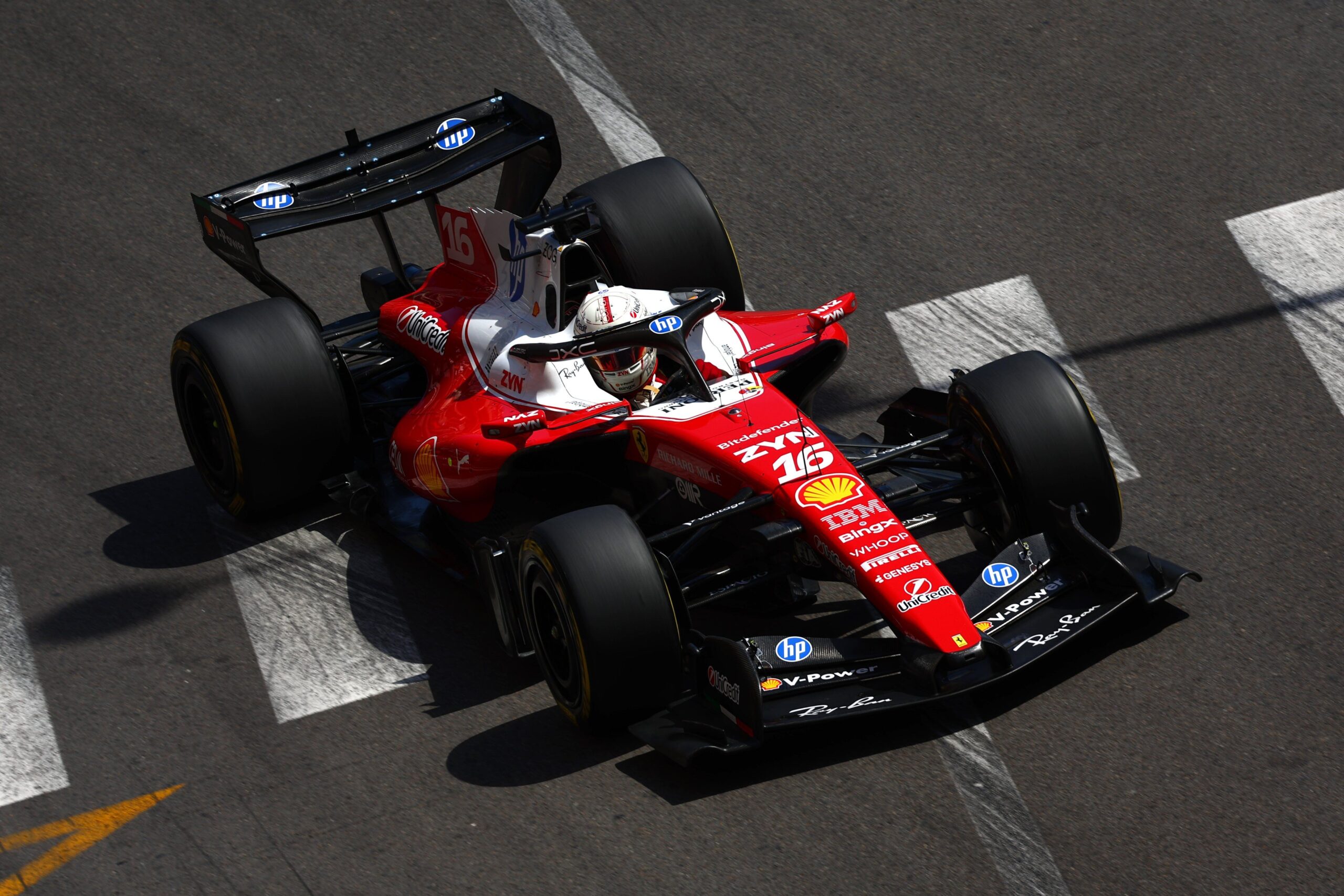 Leclerc troca de fornecedor e testa freios de Hamilton após acidente em Mônaco