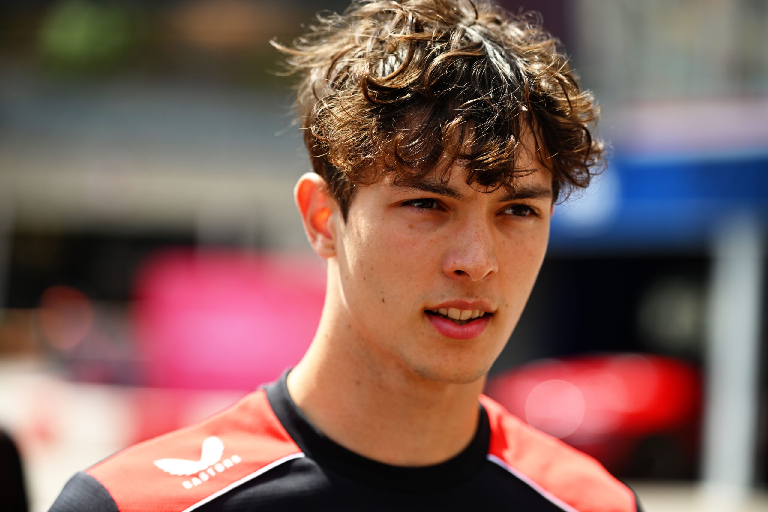 Bearman se vê 'de mãos atadas' em meio a dificuldades da Haas na F1: 'Disputa injusta'