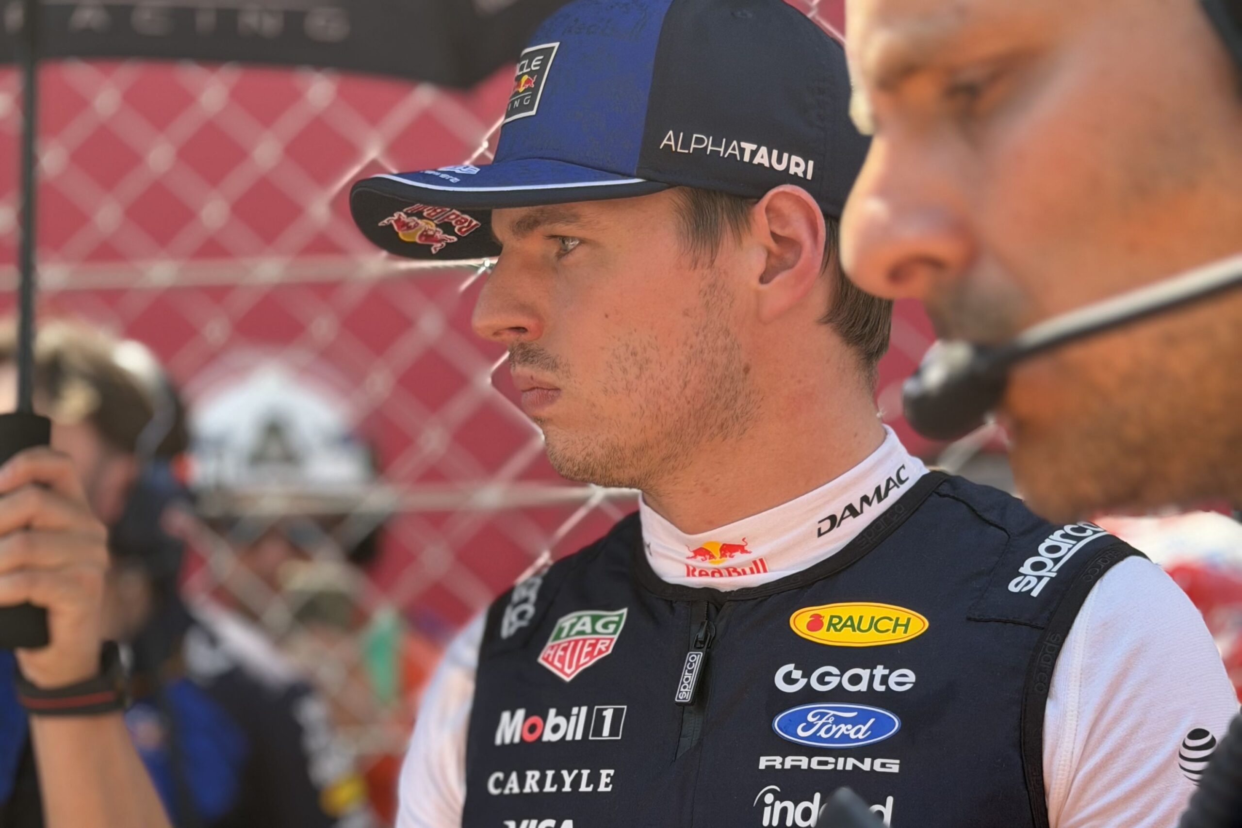 Verstappen fala em “motor engasgando” e detalha problemas com Red Bull em Mônaco