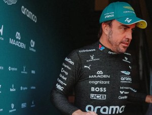 Aston Martin llega a Sepang ante una prueba decisiva para el motor Honda de Alonso
