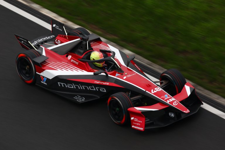 Mortara mostra força da Mahindra e lidera TL1 atrasado pela chuva em Tóquio. Drugovich fica em 16º
