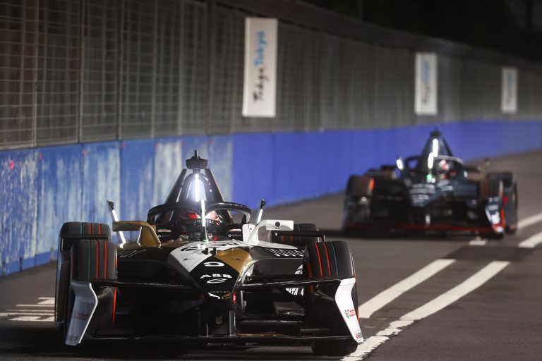 A corrida 2 do eP de Londres será ainda no sábado, com largada marcada para: 11h05 (Brasil), 15h05 (Portugal e Angola), 13h05 (Cabo Verde) e 16h05 (Moçambique)