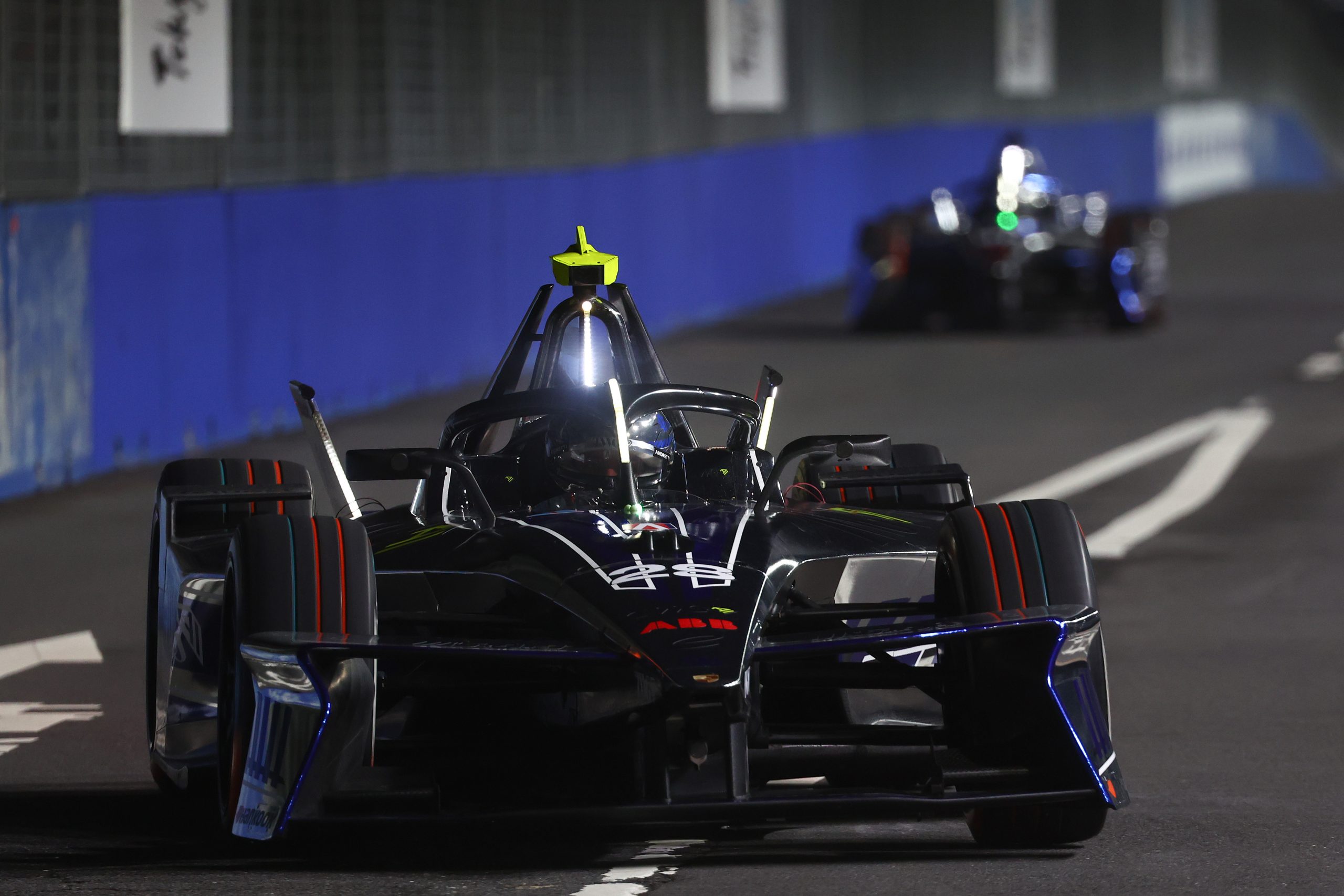 Drugovich perde 3 posições no grid da corrida 2 em Tóquio por incidente com Buemi