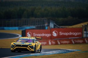 Fraga bate Serra por 0s061 e vence corrida sprint da Stock Car em Cascavel