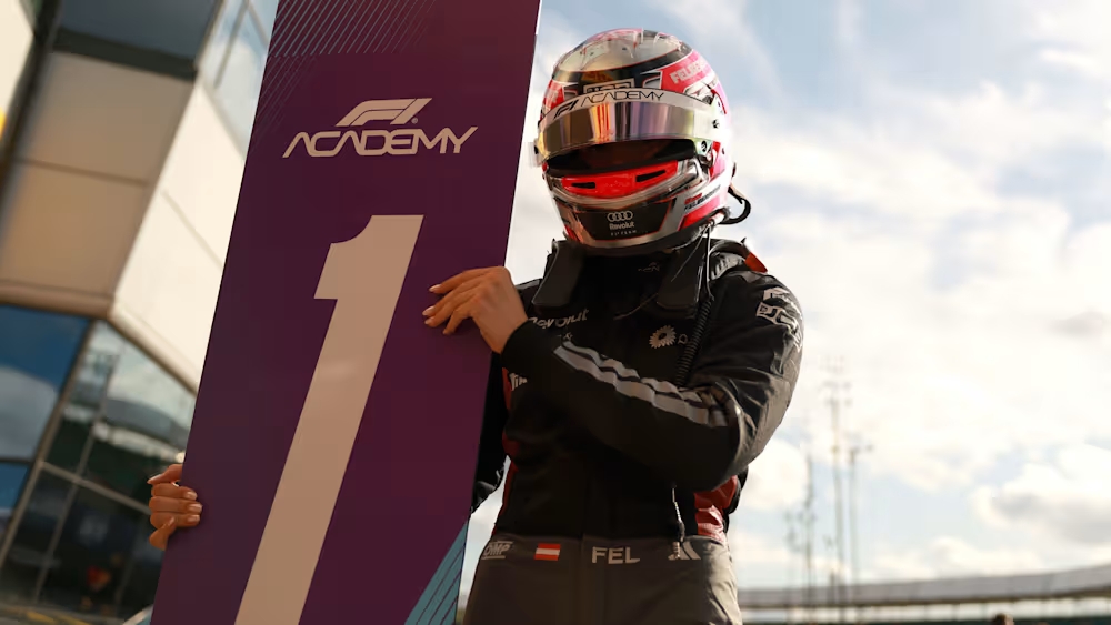 Felbermayr vence corrida 1 da F1 Academy em Silverstone. Ferreira é 11ª
