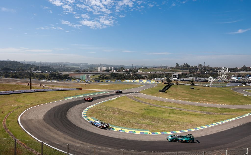 O Mundial de Endurance retorna às pistas neste domingo (12). A categoria parte para a quarta etapa do ano, e a parada da vez é no Brasil para as 6 Horas de São Paulo