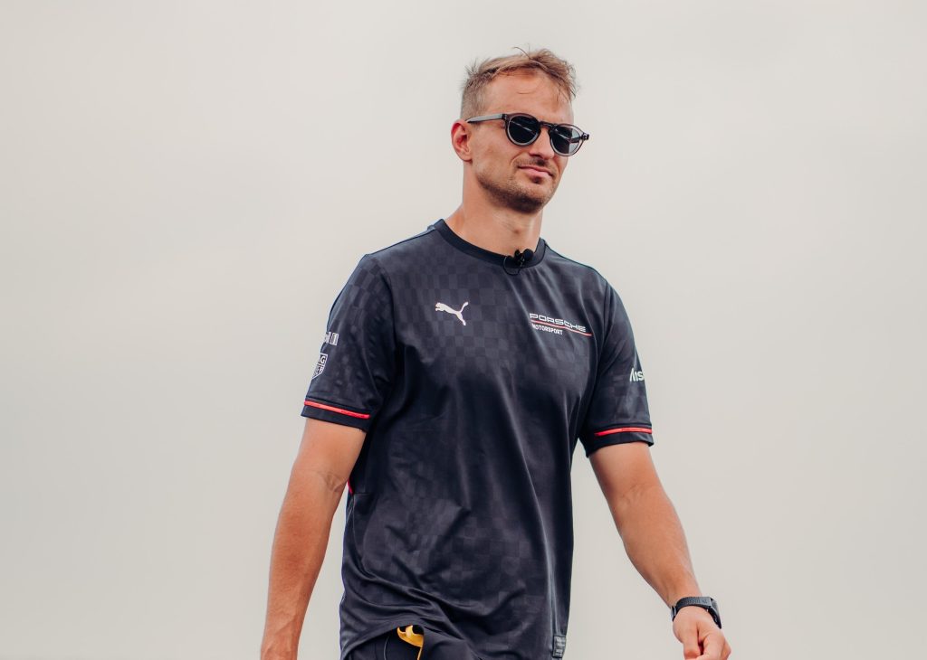 Müller se impressiona com carro Gen4 da Porsche em Monza: “Deixou com ainda mais fome”