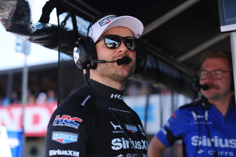 Rosenqvist reforça compromisso com Meyer Shank para 2026 e evita assunto McLaren