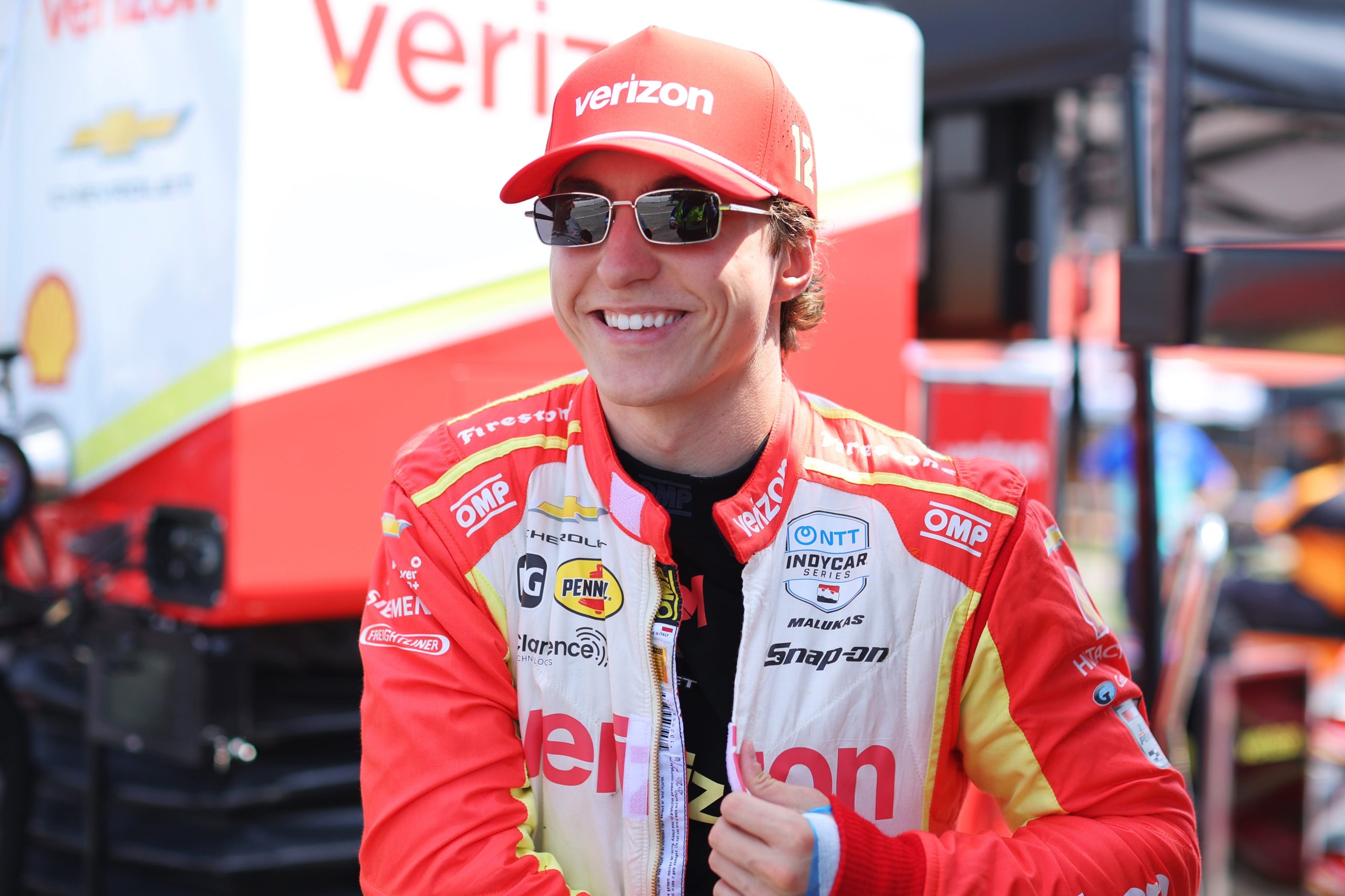 Malukas se recupera e recebe liberação médica para disputar GP de Nashville da Indy
