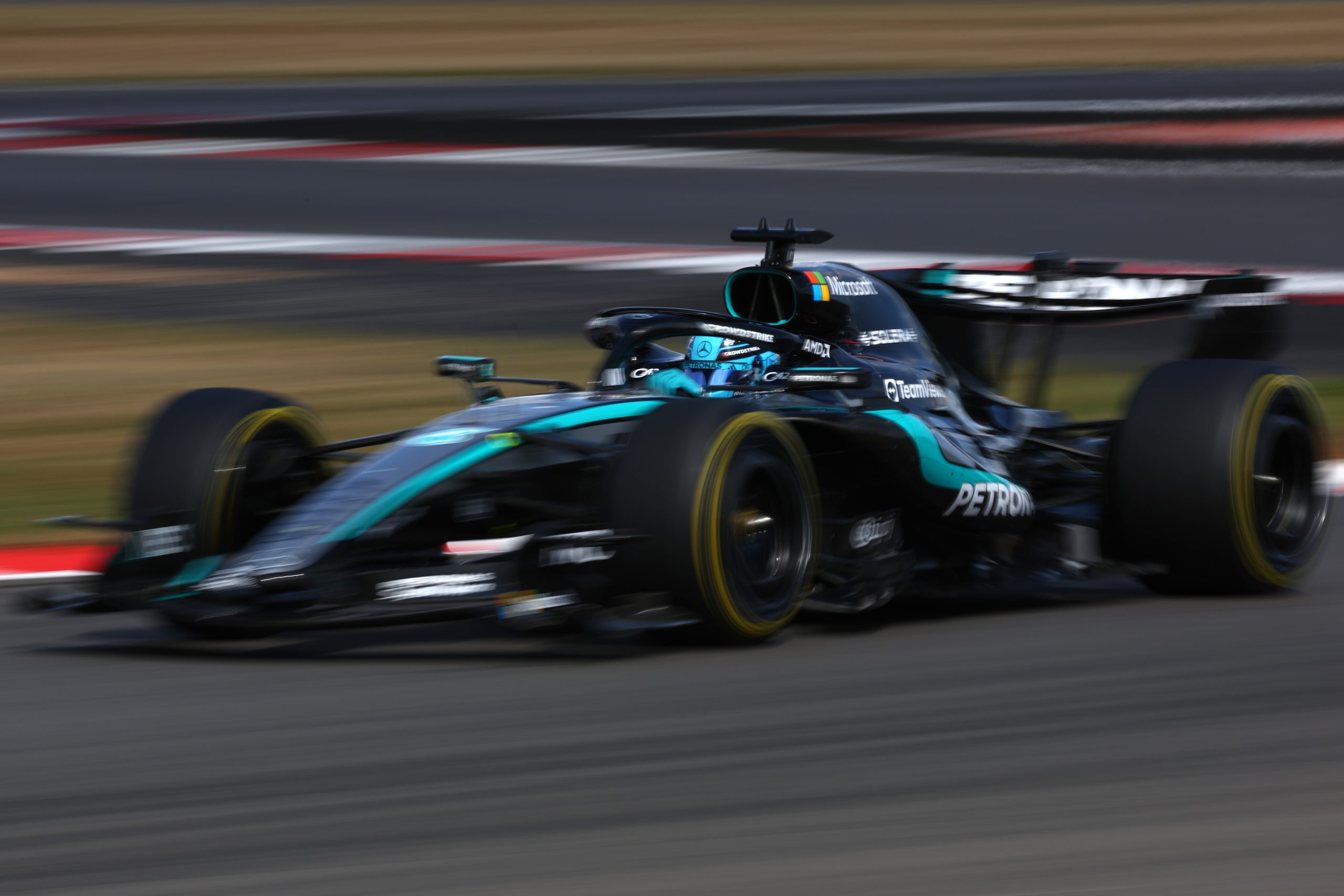 Russell destaca segundo puesto en un “incierto” GP de Gran Bretaña