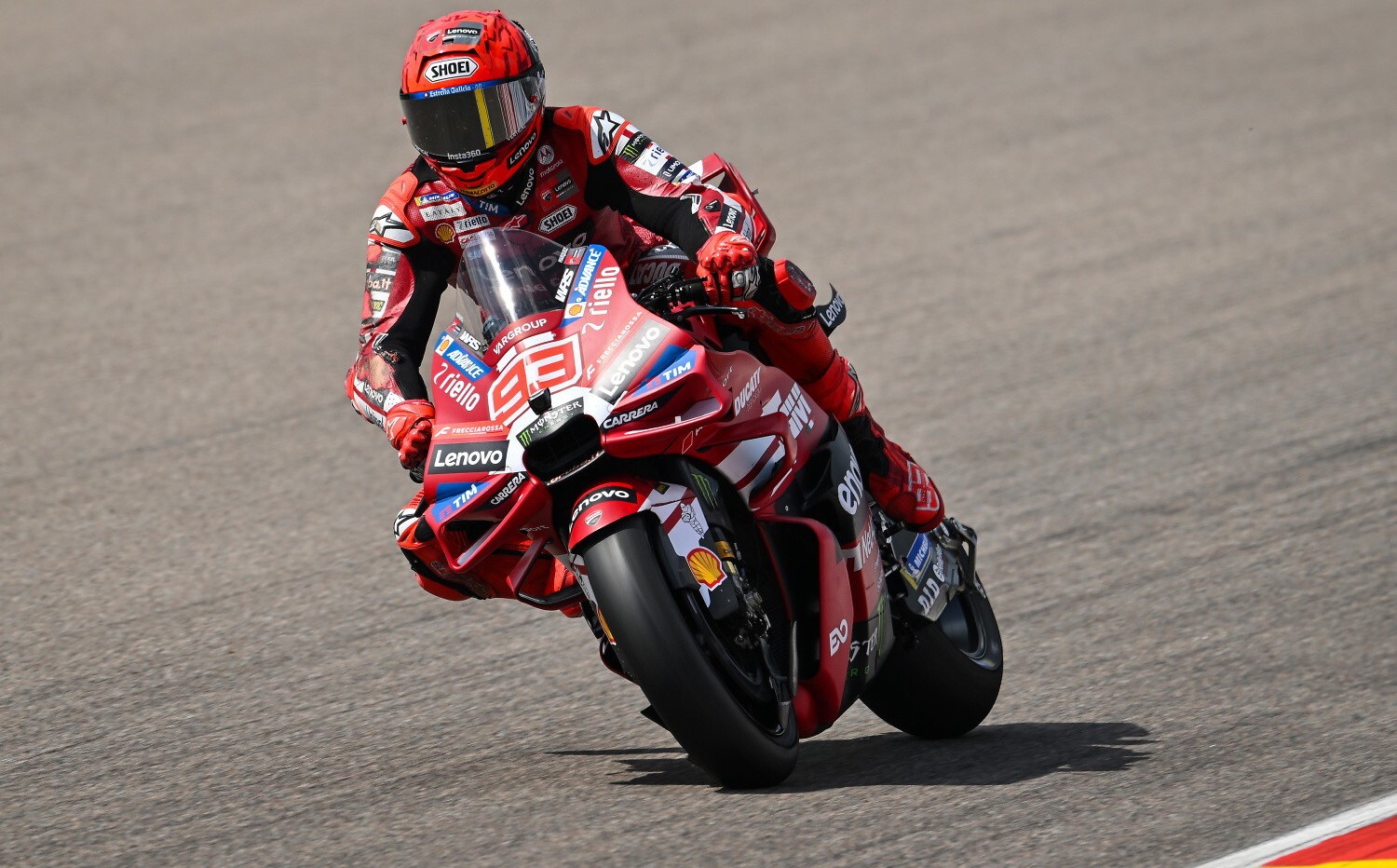 Marc Márquez bate a Fernández y encabeza el viernes de MotoGP en el GP de Alemania
