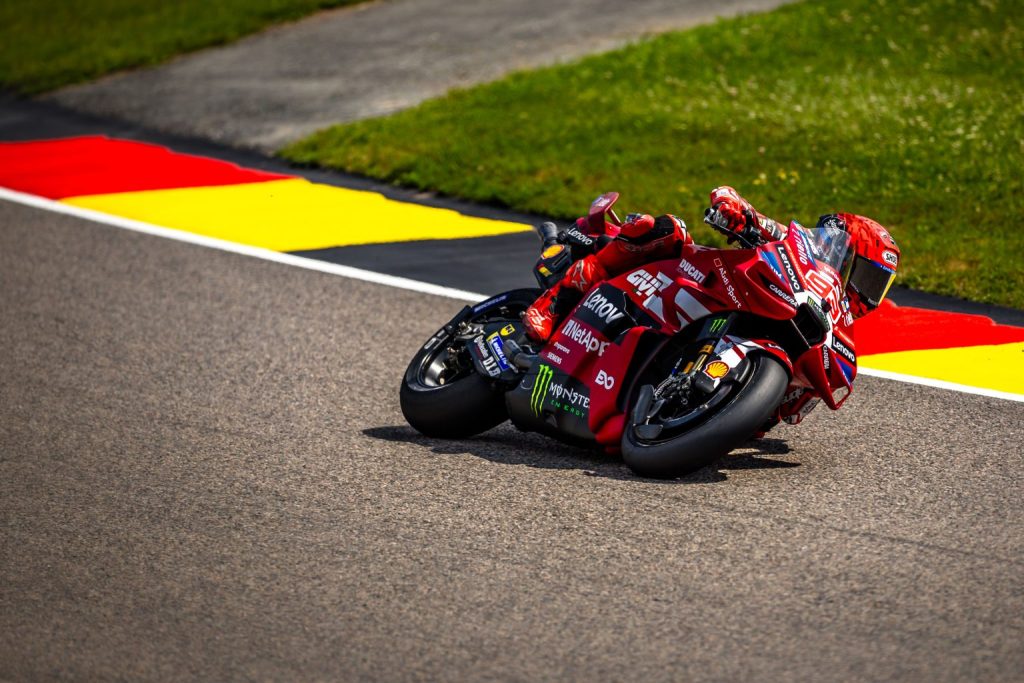 Marc Márquez encabeza 1-2-3 de Ducati en la clasificación del GP de Alemania de MotoGP