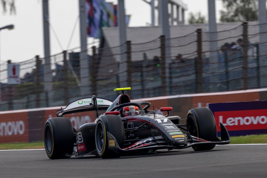 Os torcedores poderão acompanhar todas as sessões realizadas na Hungria no streaming oficial da F1, o F1 TV, e o canal fechado sportv. O GRANDE PRÊMIO faz a cobertura completa do fim de semana