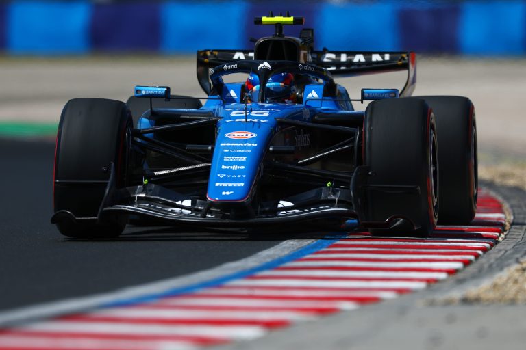 Sainz e Albon assumem que Williams “não chegará ao nível desejado” na F1 2026