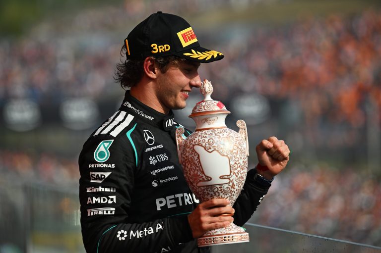 Antonelli sobra, e só hecatombe é capaz de tirar título na F1