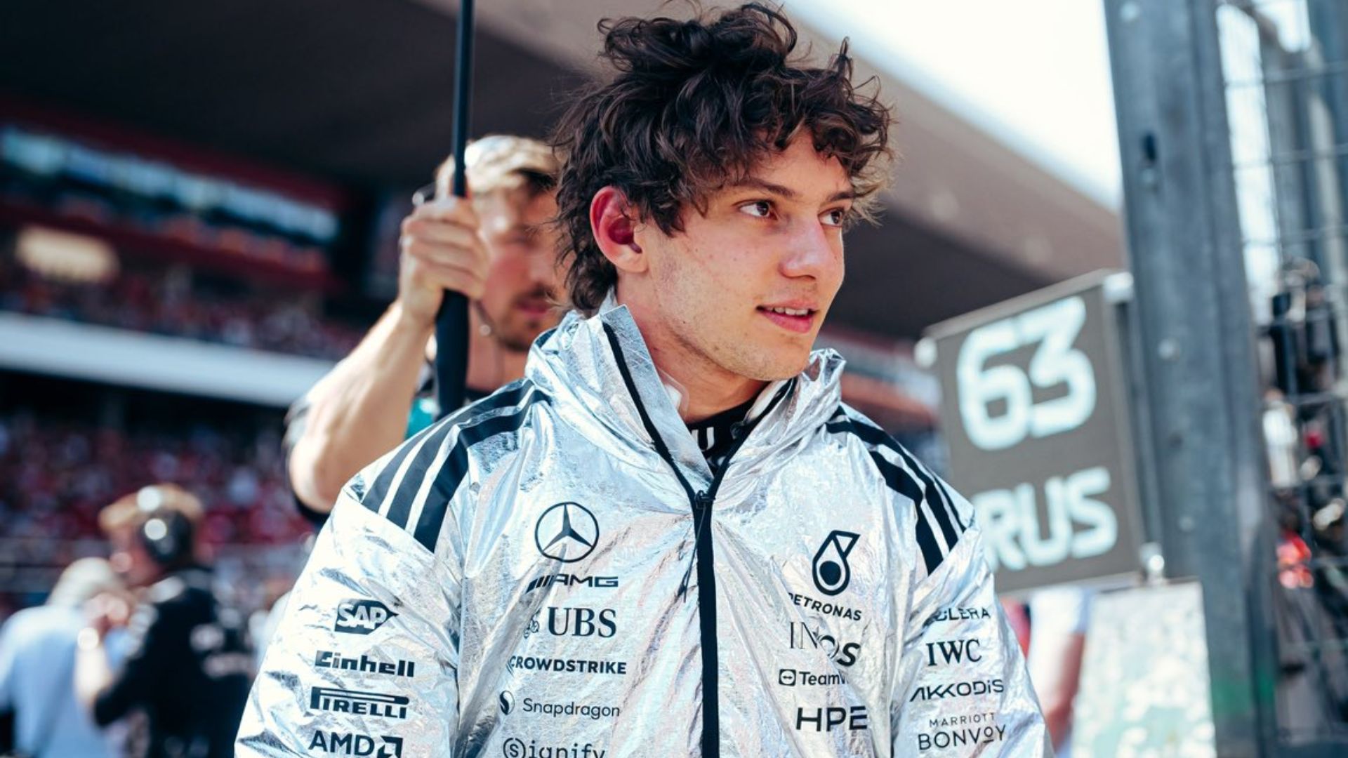 Antonelli agradece a Mercedes el apoyo en su debut en F1 2025