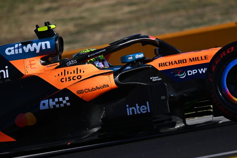 Norris aponta “passo à frente” da McLaren no TL2 em meio a dificuldades na Hungria
