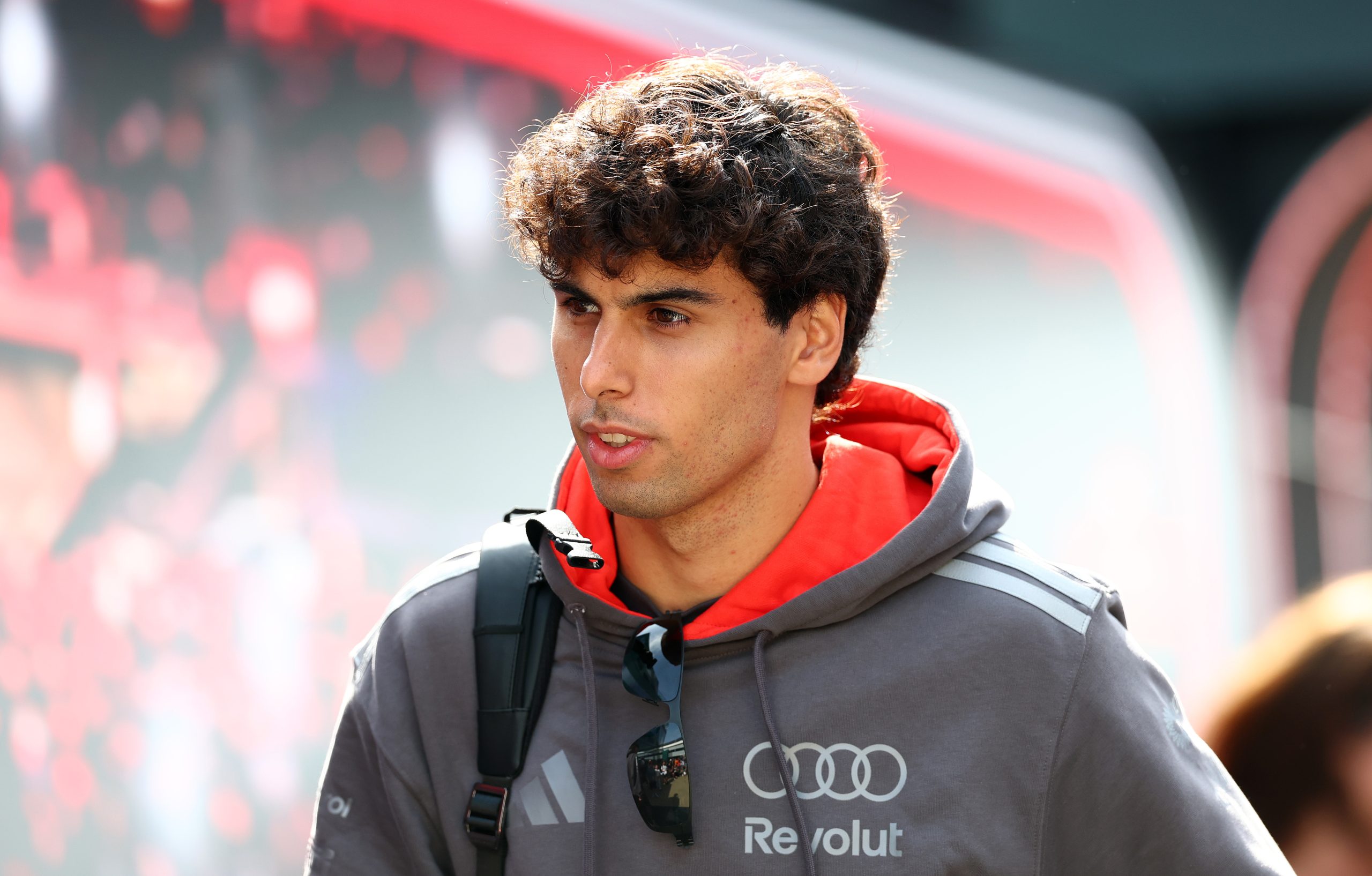 Bortoleto volta a defender F1 2026 e indaga críticos: “Vão reclamar por 3 anos?”