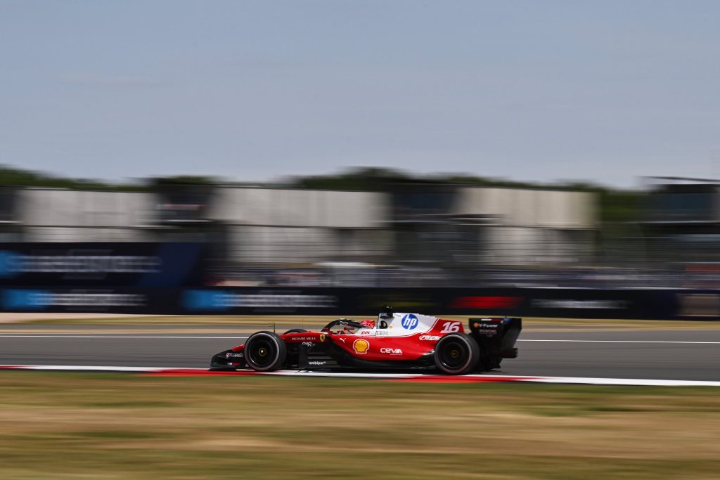 FIA diz que “erro de software” gerou confusão com safety-car no GP da Inglaterra