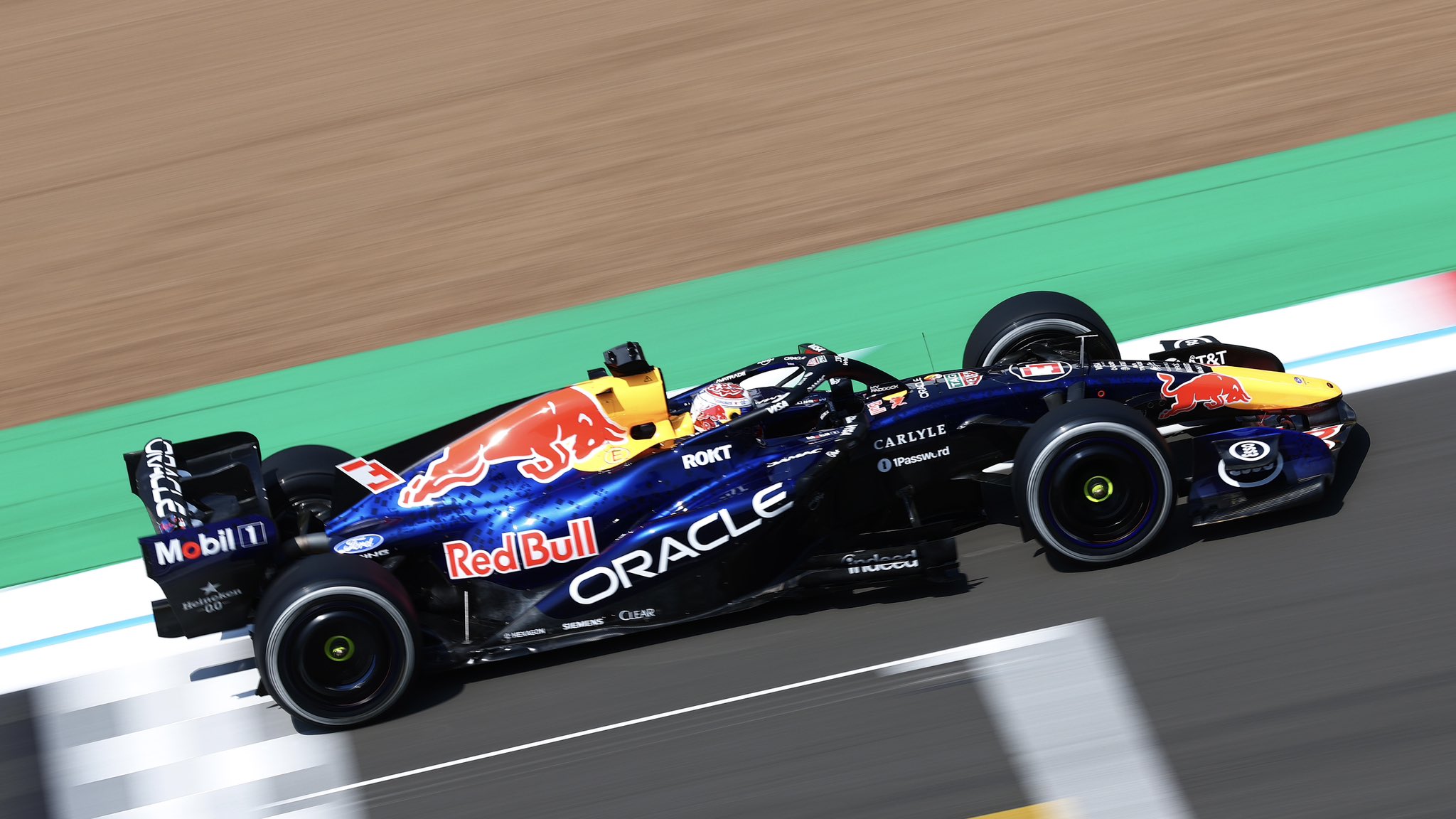 Verstappen exalta 3º lugar no grid da sprint da Inglaterra: “Evoluímos um pouco”