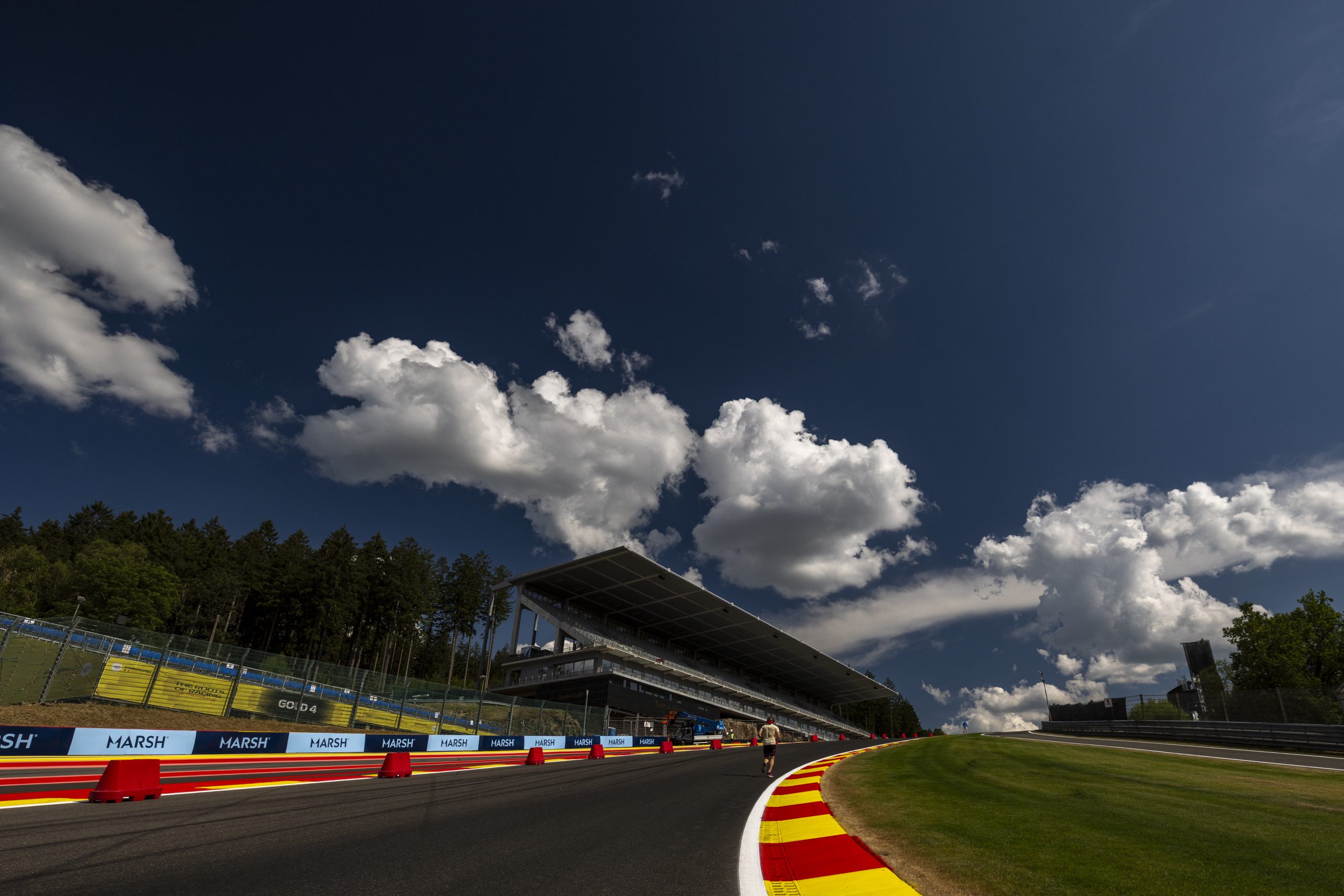 Briefing: a análise dos treinos livres do GP da Bélgica da F1 2026