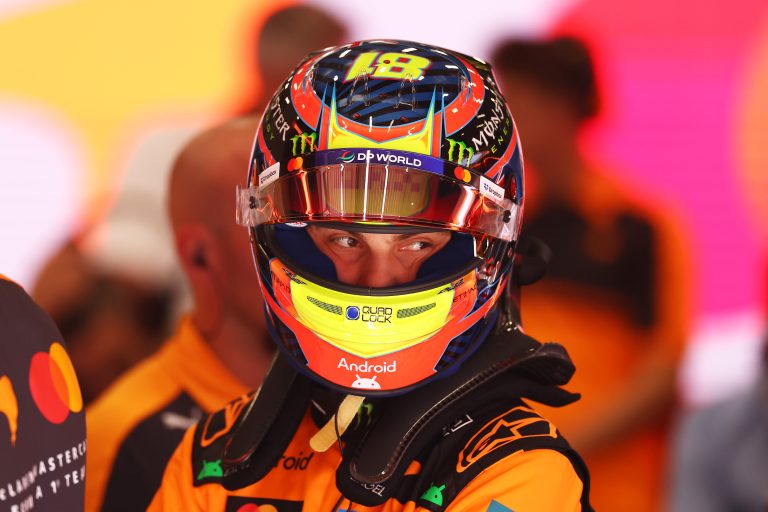 Piastri admite que teve “mais baixos do que altos” com McLaren em 2026: “Preciso evoluir”