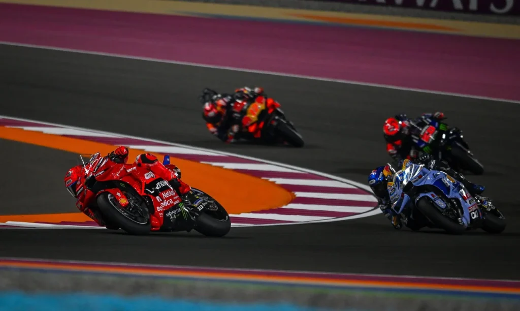 MotoGP busca alternativas para reemplazar al GP de Qatar en 2026