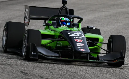 Pierson mostra força em Milwaukee e conquista 1ª pole na Indy NXT. Fittipaldi é 7º