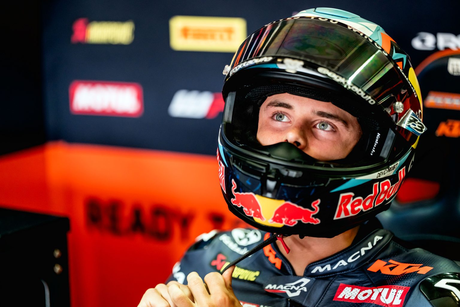 Perrone ficha por MSi y anuncia continuidad en Moto3 en 2027 | Grande ...